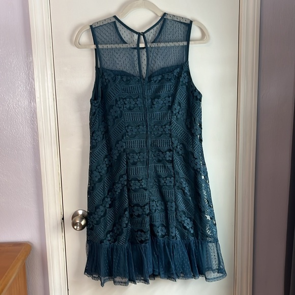 Francesca’s Tamara Mermaid Hem Dress - Picture 2 of 6